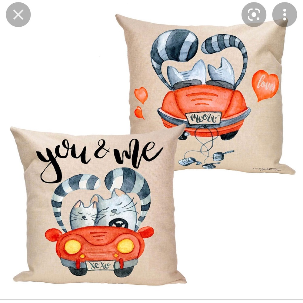 New Vilight “You & Me”  just married/love pillows with Cute cats leaving in car